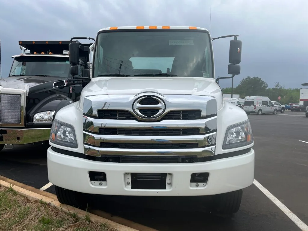 2026 Hino L6 in Huntsville, AL — photo 3