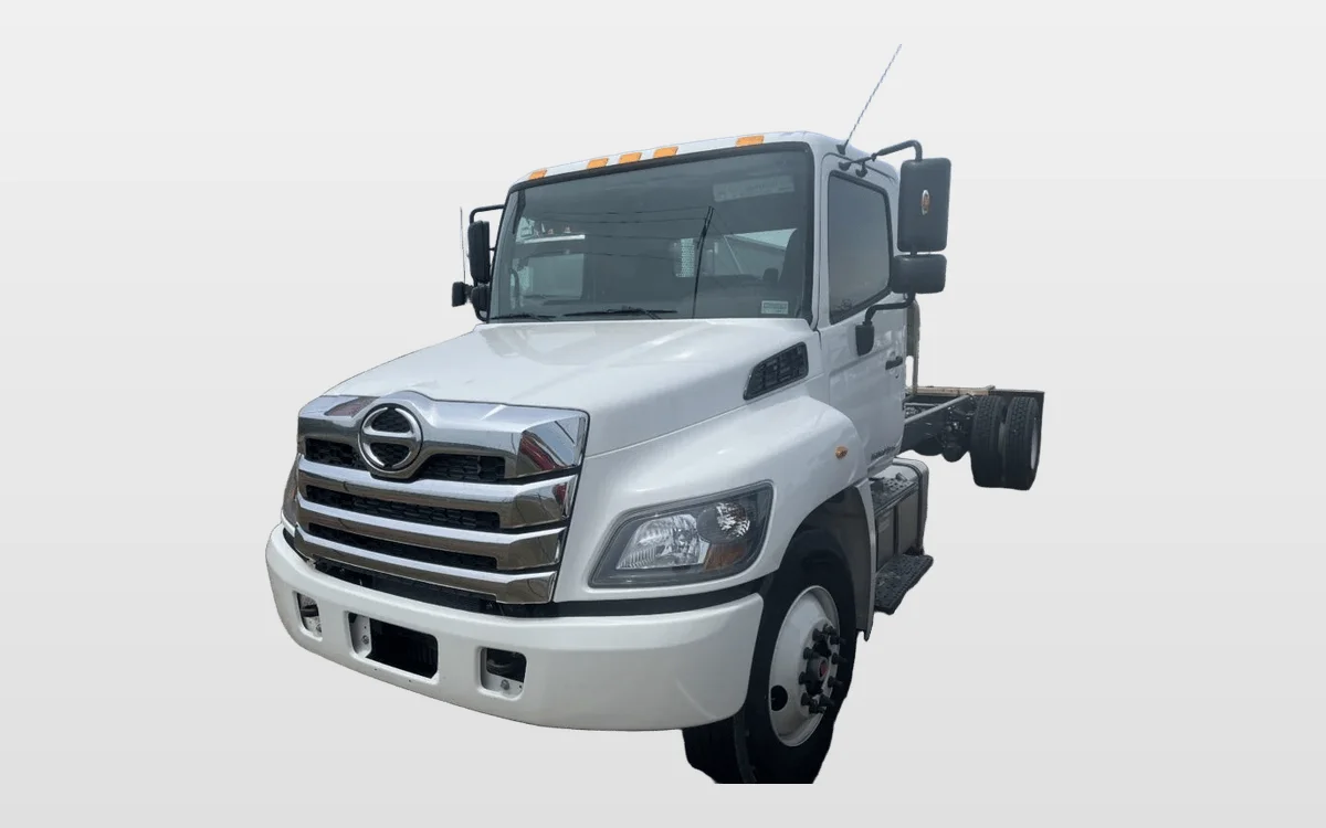 2026 Hino L6 - image 1