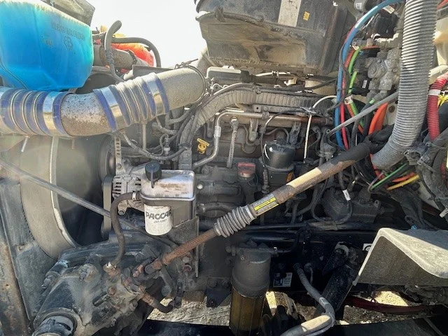 2018 Peterbilt 579 - image 21