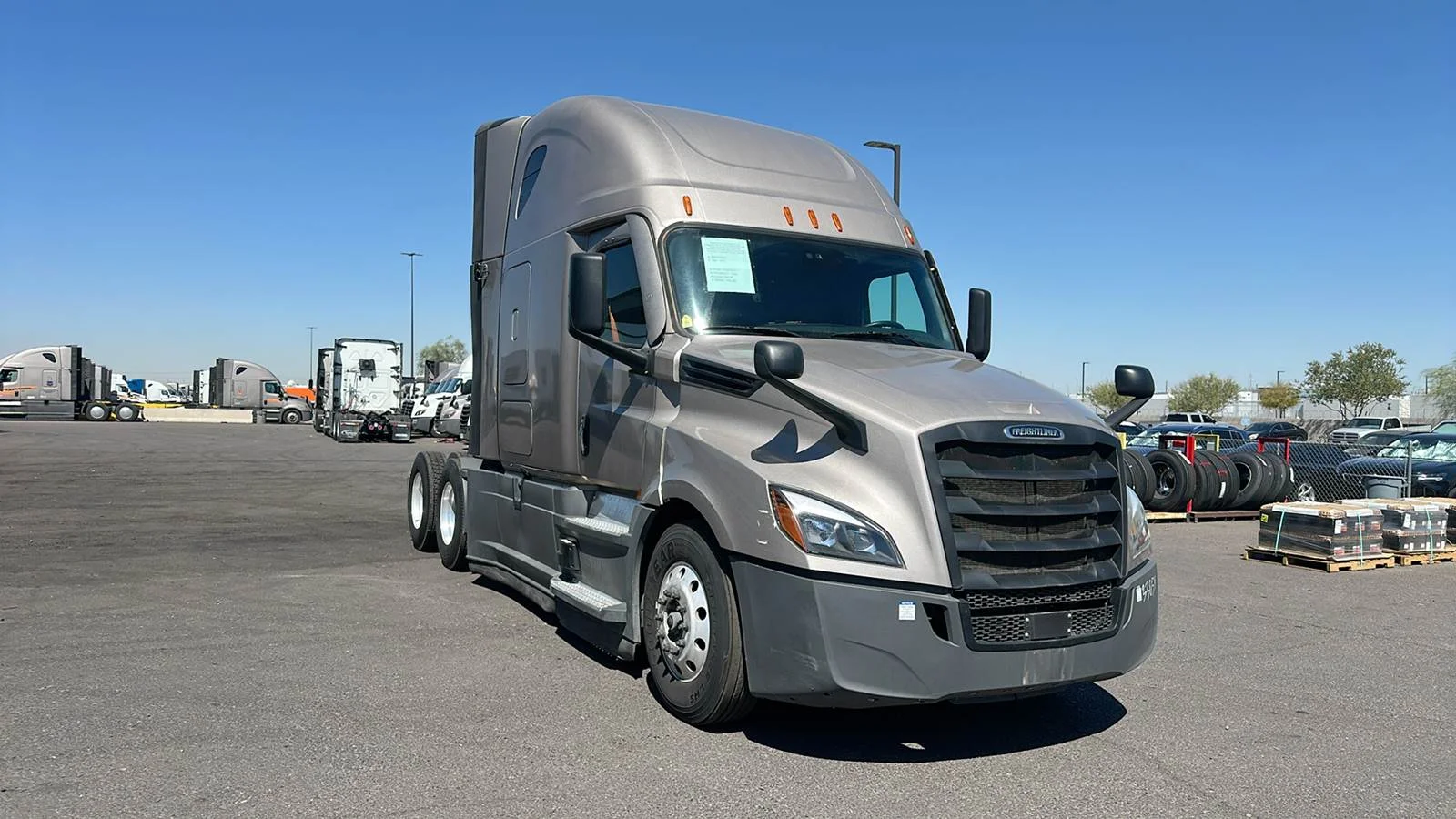 2025 Freightliner Cascadia