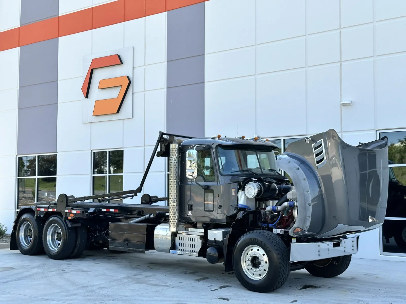 2017 Mack Granite in Greer, SC — photo 9
