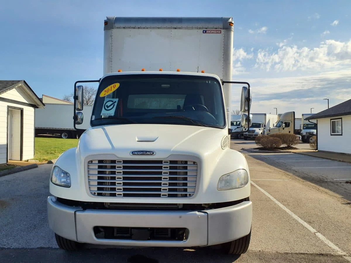 2019 Freightliner M2 106 in O'fallon, MO — photo 2