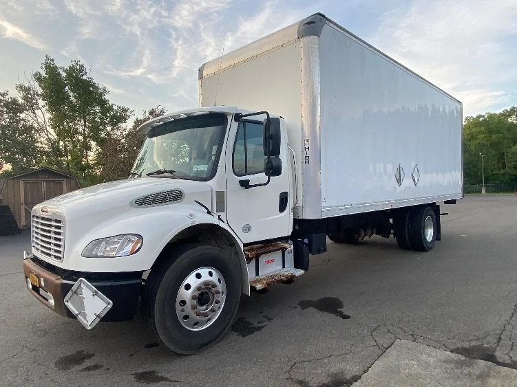 2021 Freightliner eM2 in Binghamton, NY — photo 3