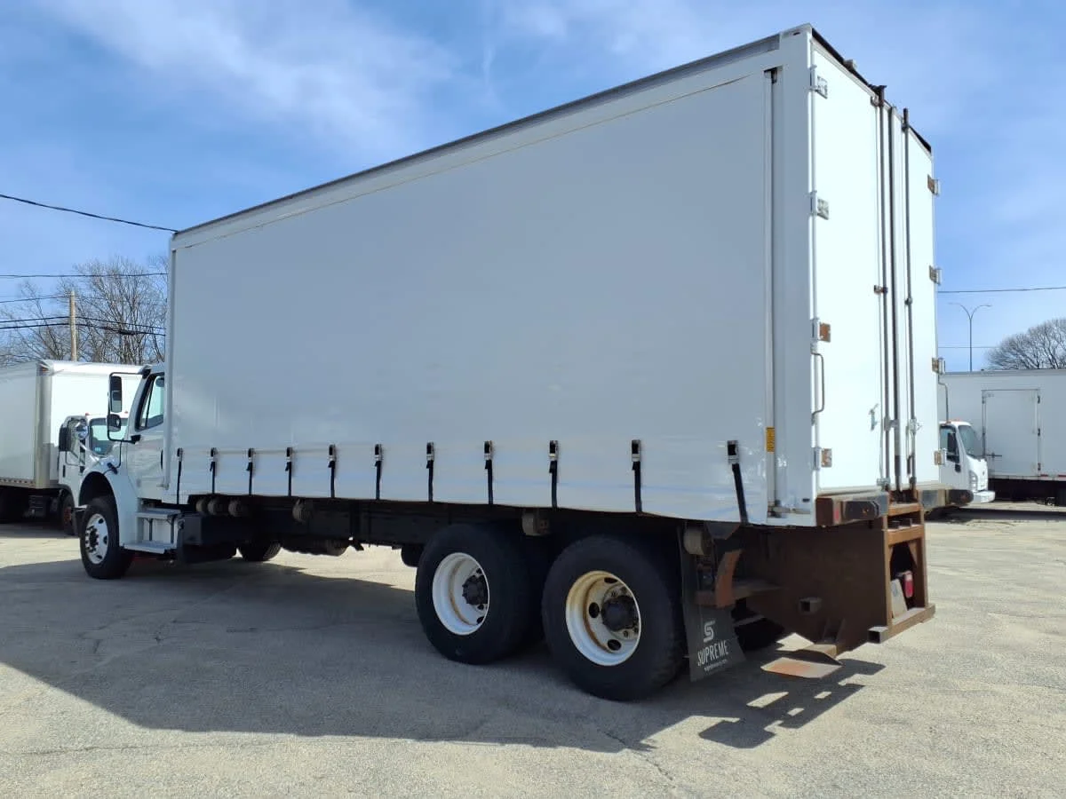 2020 Freightliner M2 106 in Warwick, RI — photo 6