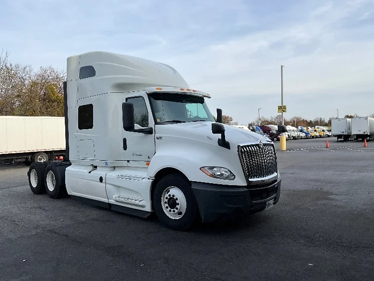 2020 International LT in Swedesboro, NJ