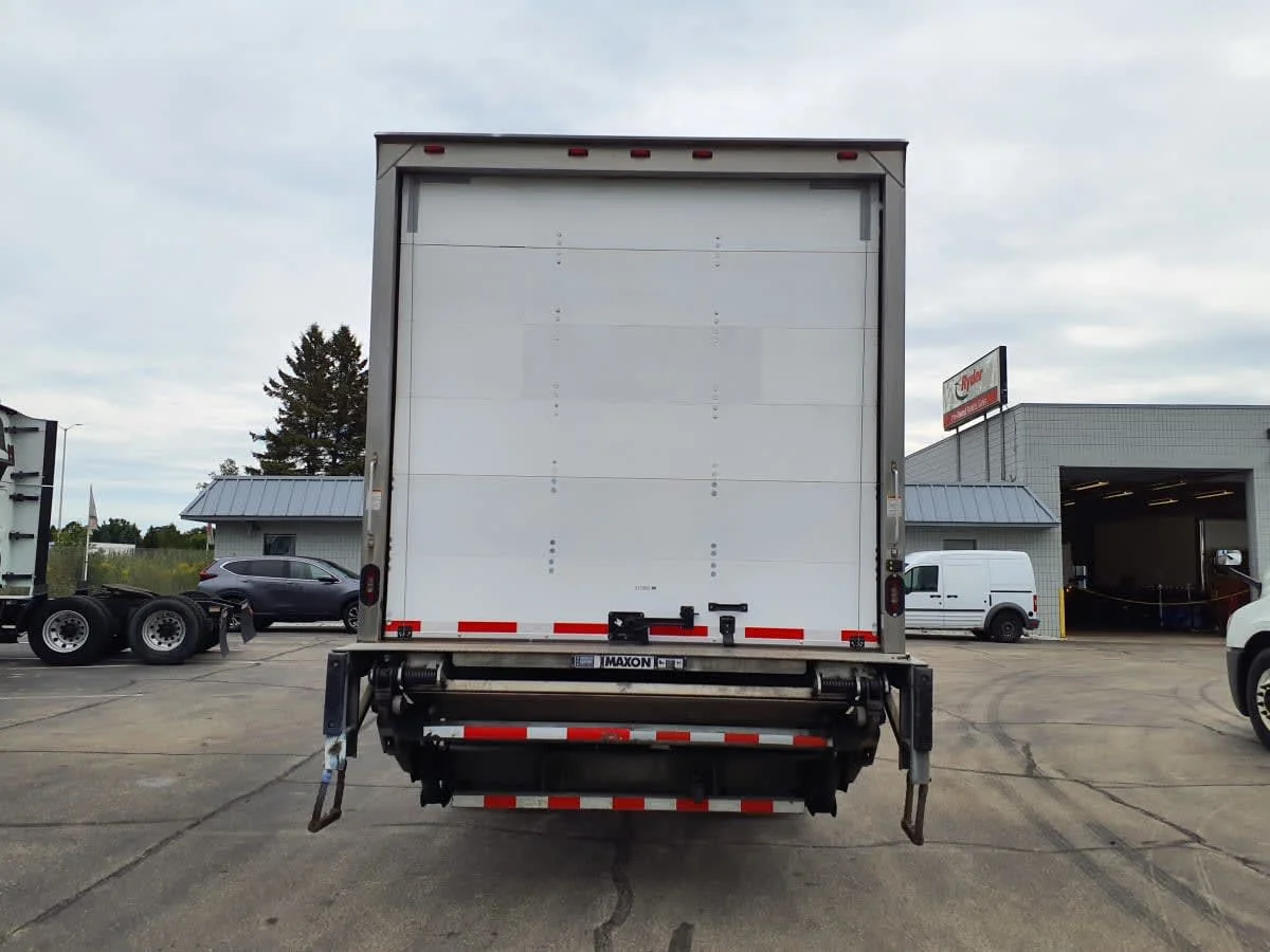 2020 Freightliner M2 106 in Oak Creek, WI — photo 5