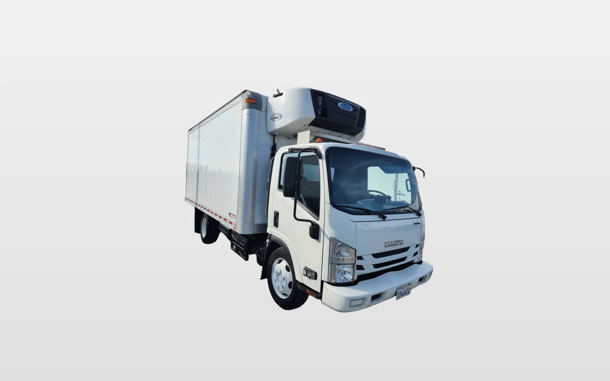 2017 Isuzu NRR - image 1