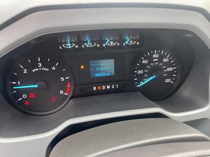 2027 Ford F-750 — photo 18