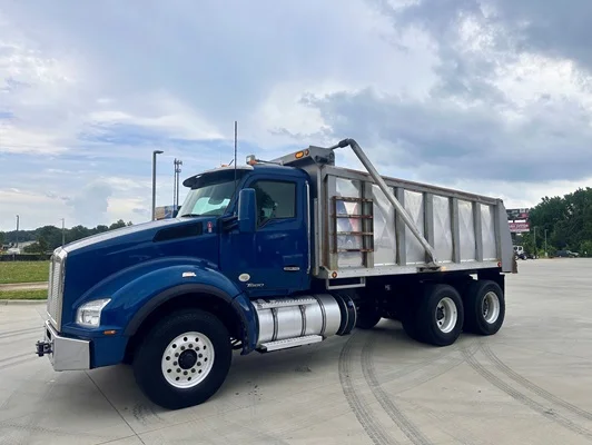 2021 Kenworth T880 in Fort Mill, SC — photo 2