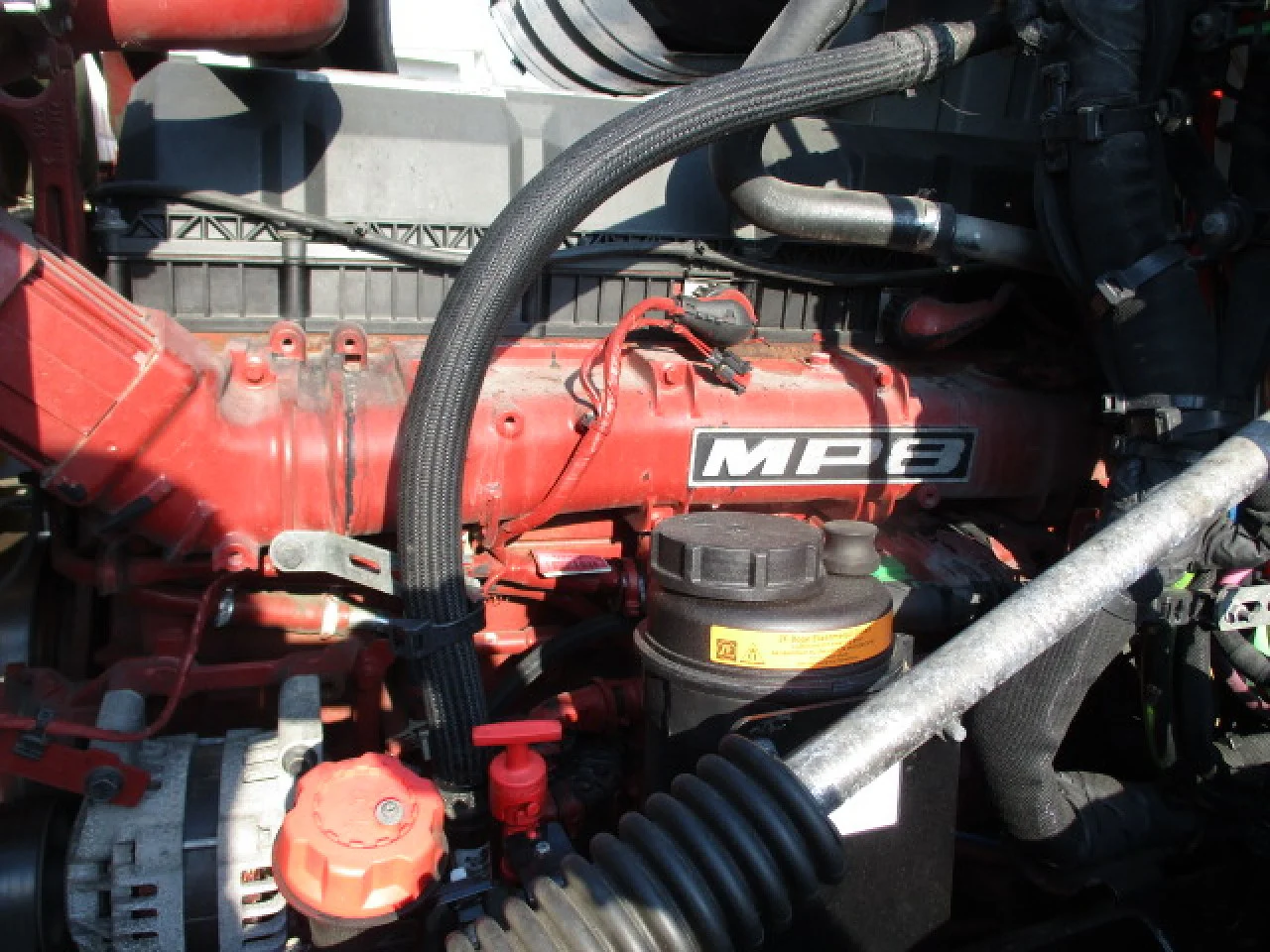 2019 Mack Anthem in Hagerstown, MD — photo 12