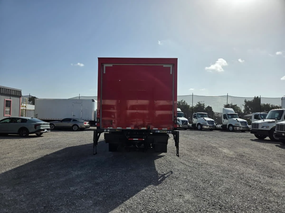 2021 Freightliner M2 106 in St. Rose, LA — photo 5