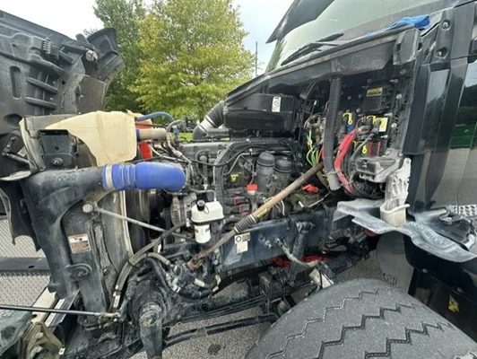 2023 Kenworth T880 in Chattanooga, TN — photo 5