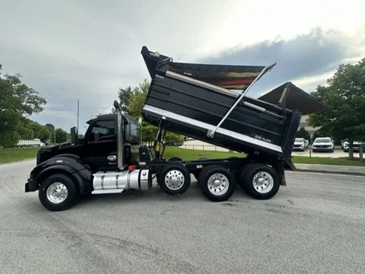 2023 Kenworth T880 in Chattanooga, TN — photo 19