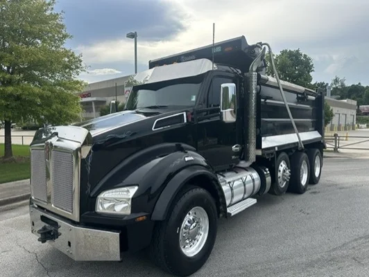 2023 Kenworth T880 in Chattanooga, TN — photo 2