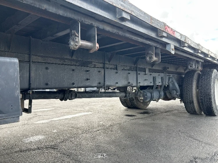 2020 Freightliner M2 106 in Fresno, CA — photo 5