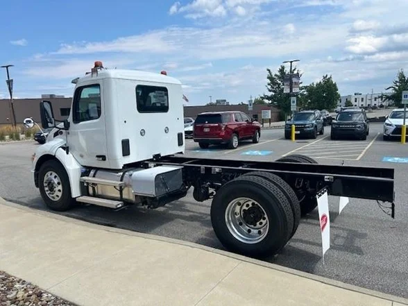 2025 Peterbilt 536 in Broadview Hts, OH — photo 4