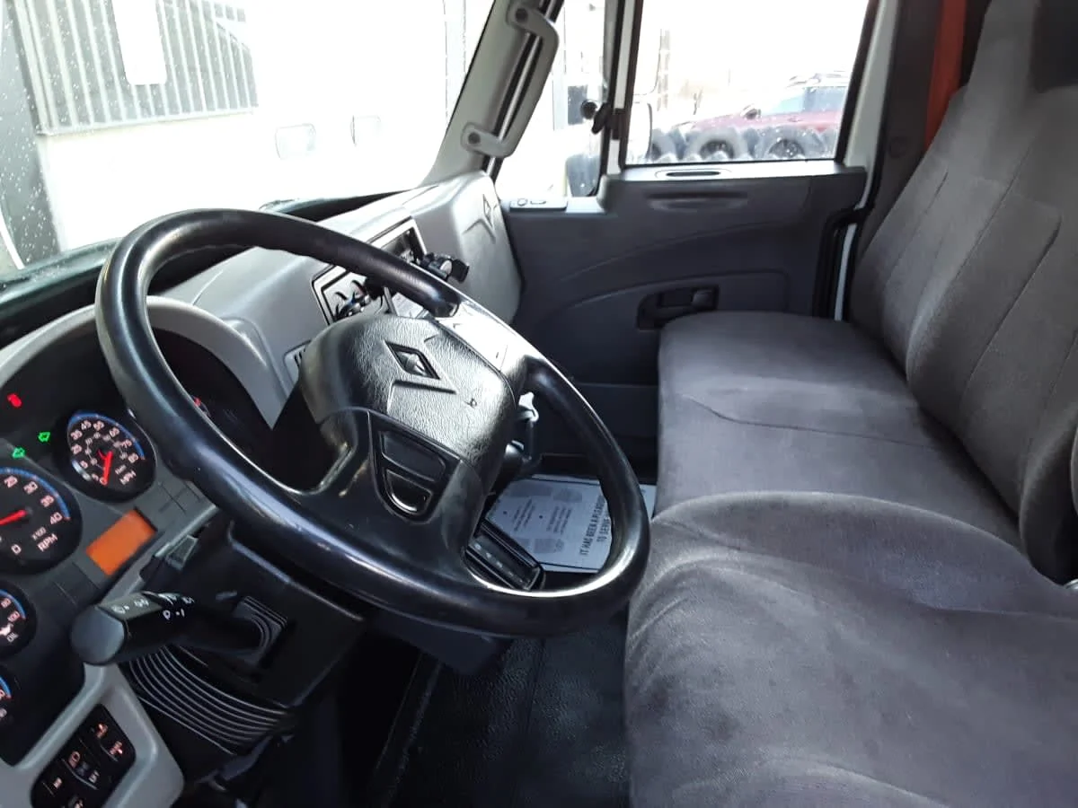 2019 International 4300 in Kansas City, MO — photo 7