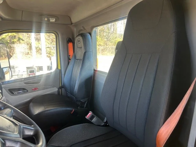 2021 Peterbilt 579 in Charlotte, NC — photo 14