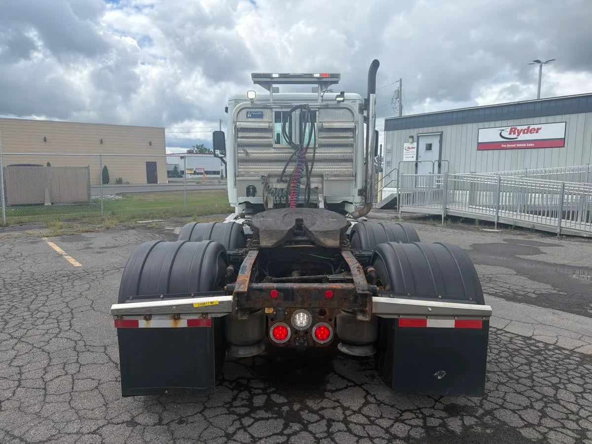 2020 Freightliner Cascadia in Syracuse, NY — photo 5