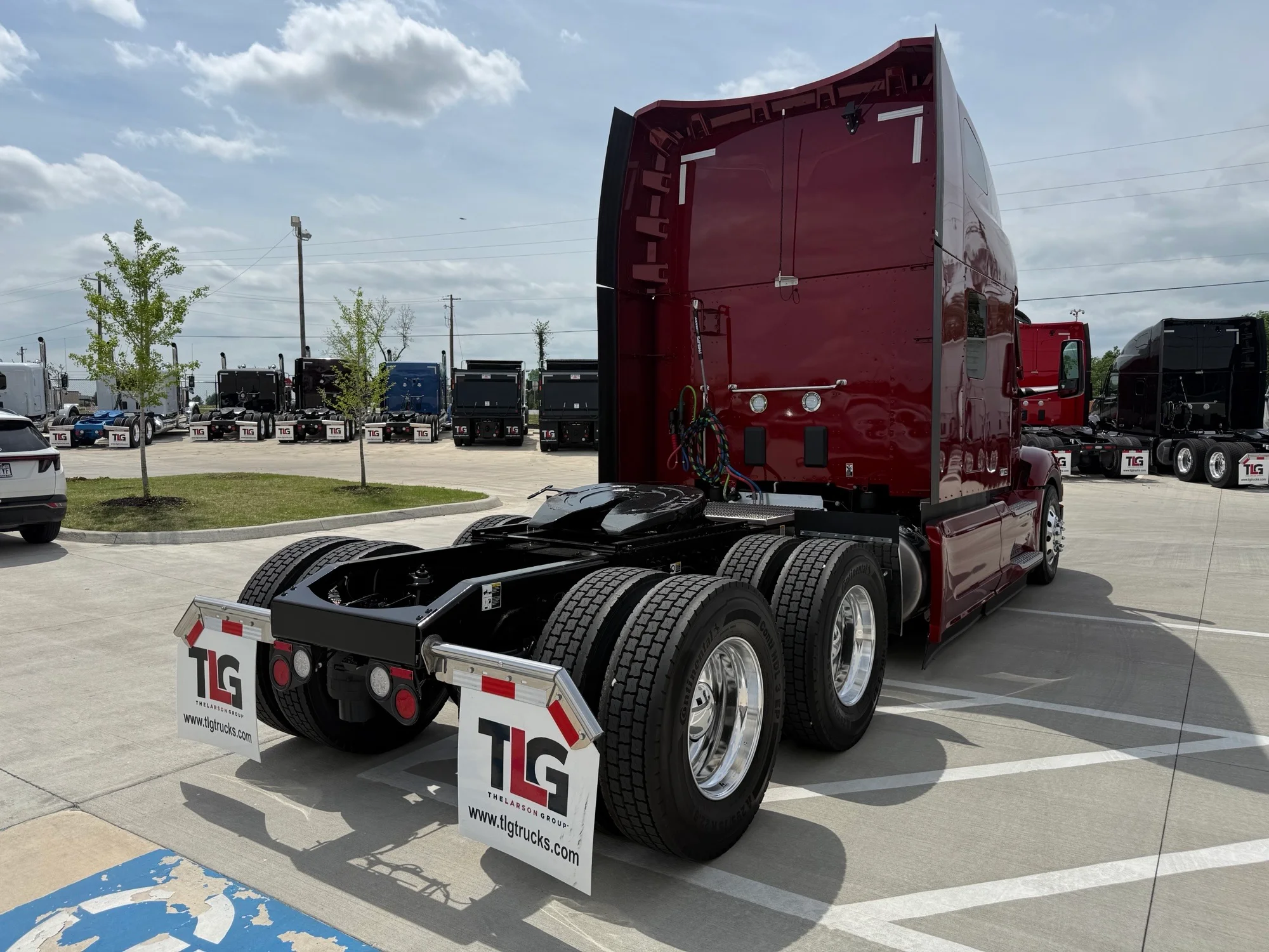 2027 Peterbilt 579 in Lowell, AR — photo 5