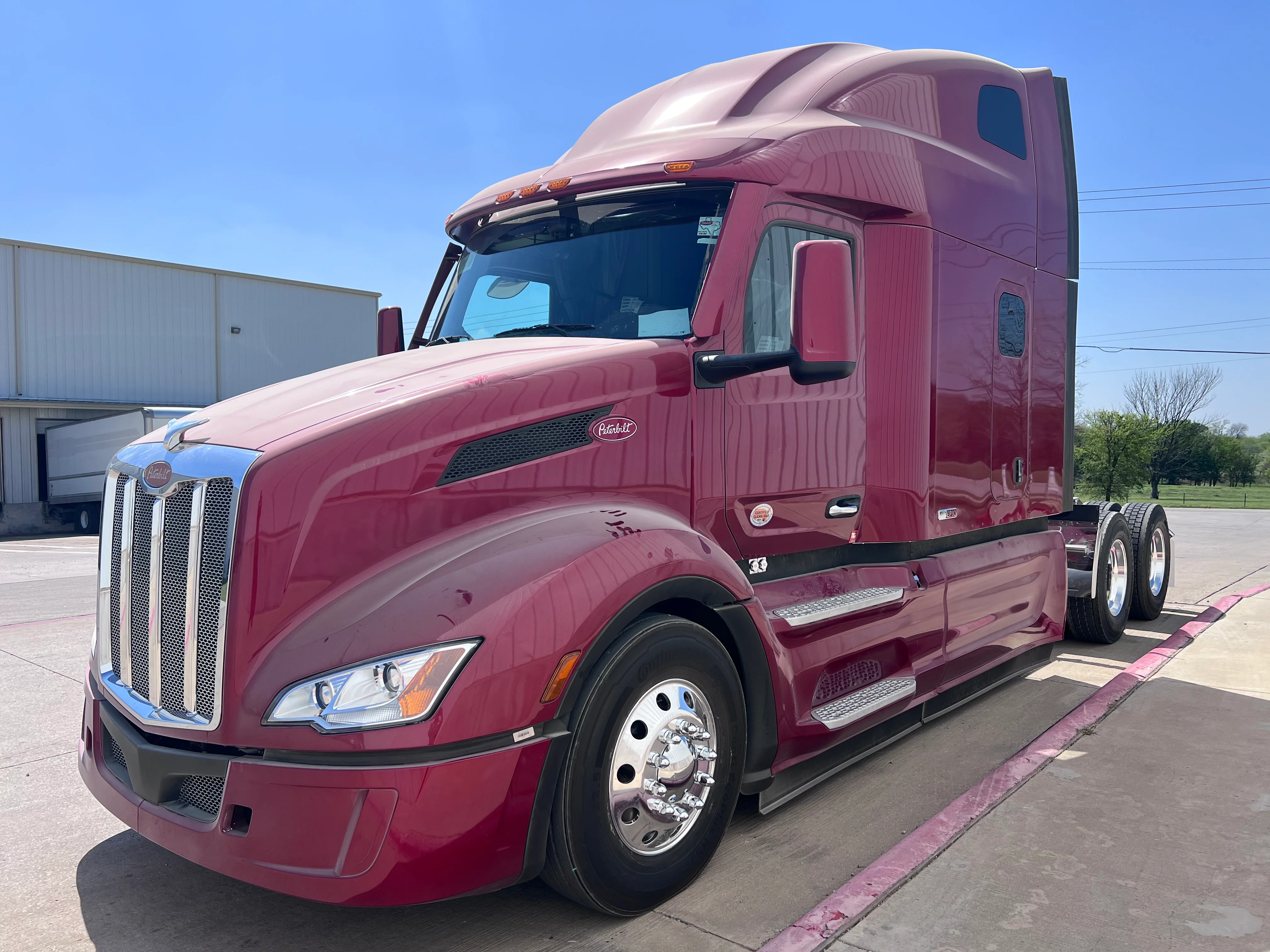 2027 Peterbilt 579 in Lowell, AR