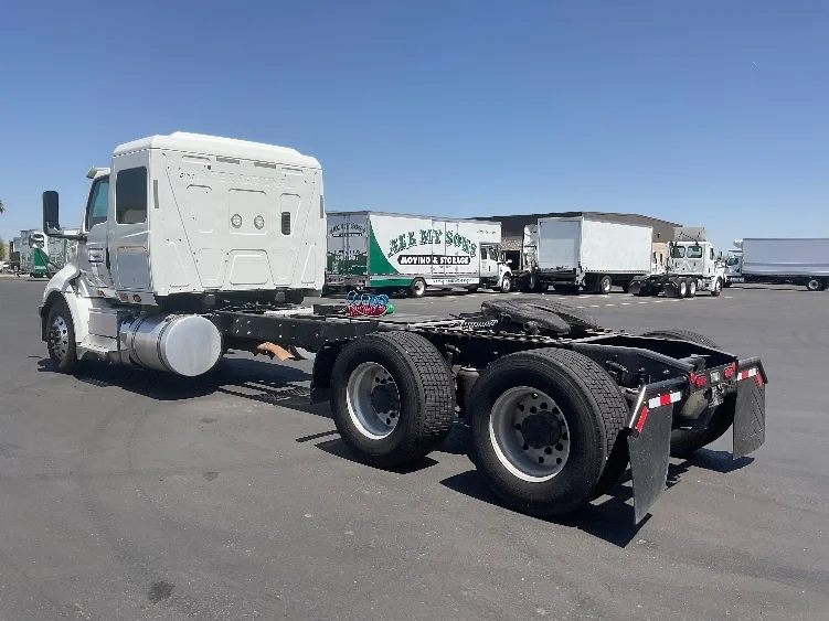 2021 International RH - image 5