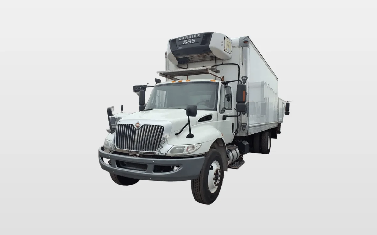 2018 International 4300 - image 1