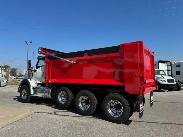 2026 International HX - image 7