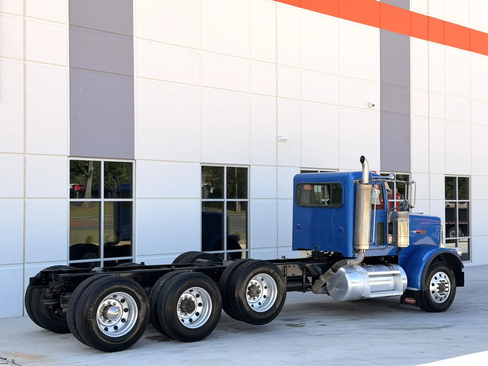 2016 Peterbilt 389 in Greer, SC — photo 5