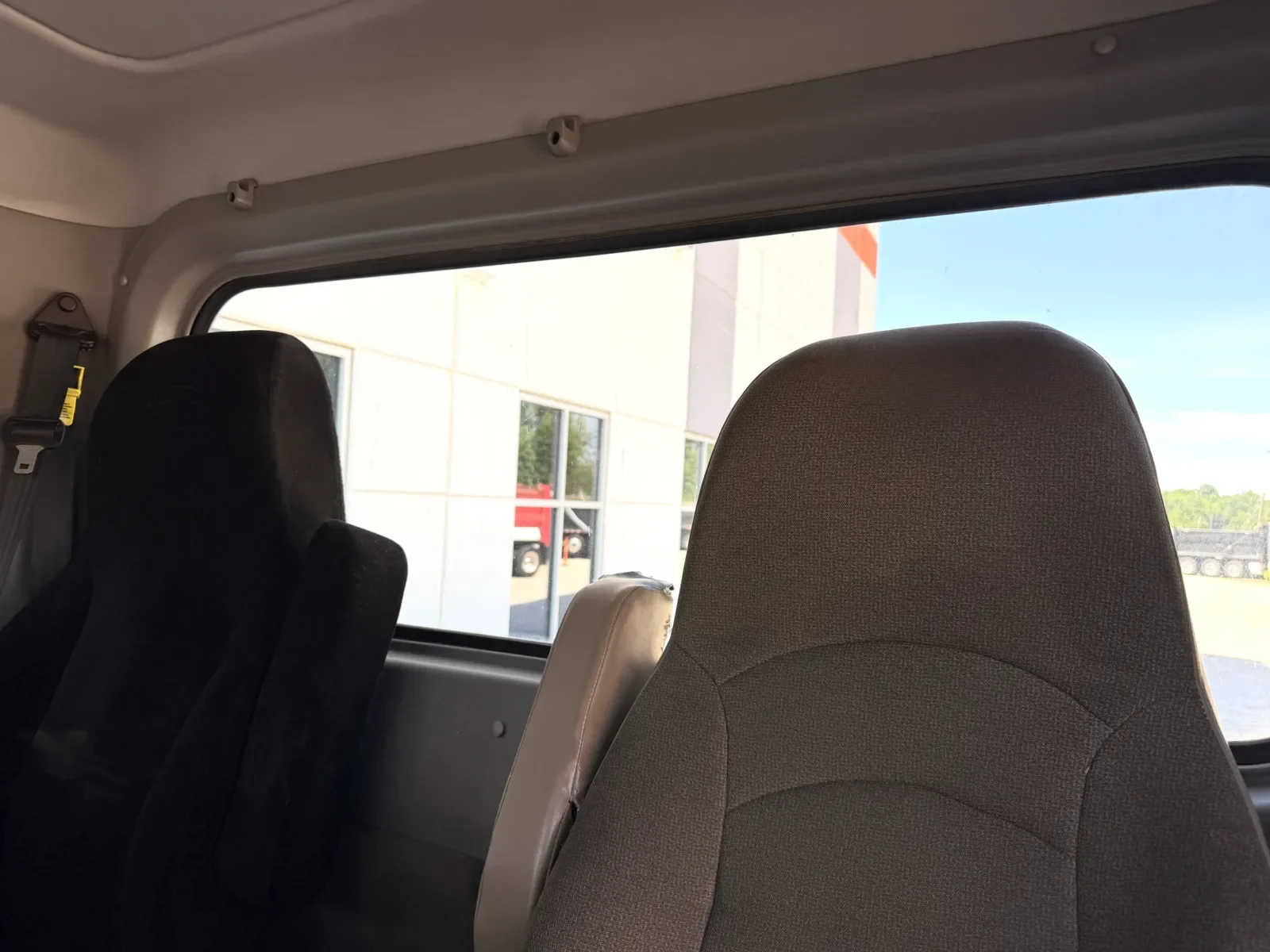 2016 Peterbilt 389 in Greer, SC — photo 20