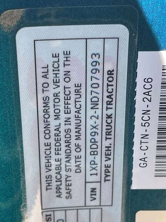 2022 Peterbilt 579 - image 16