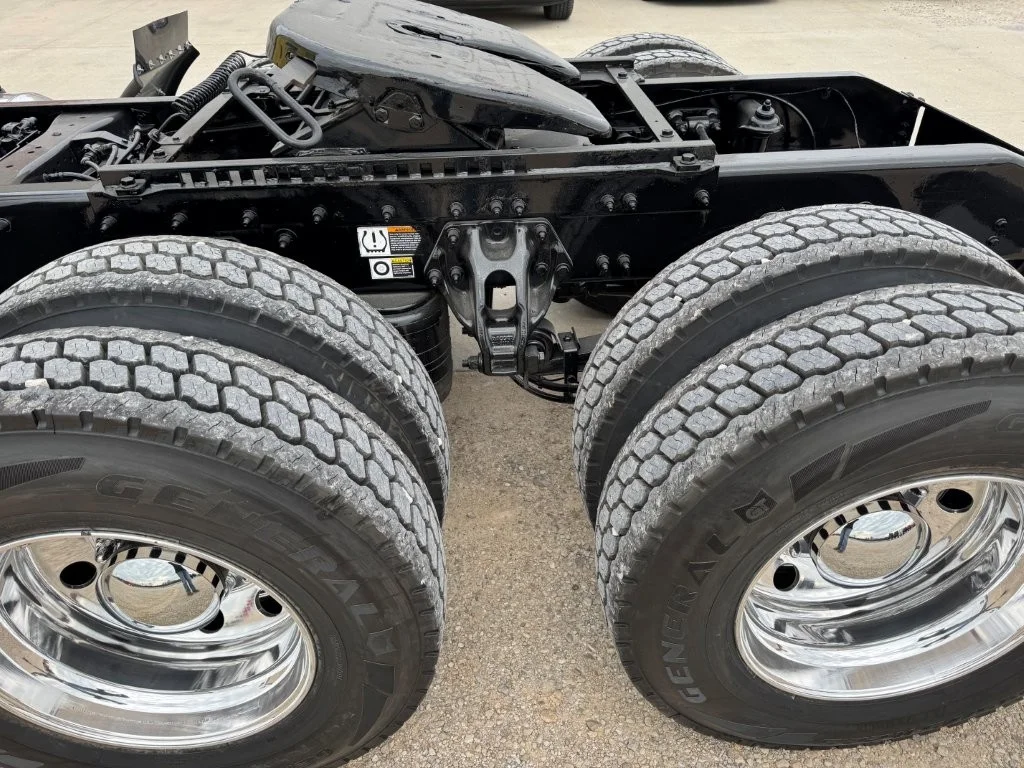 2021 Peterbilt 579 - image 5