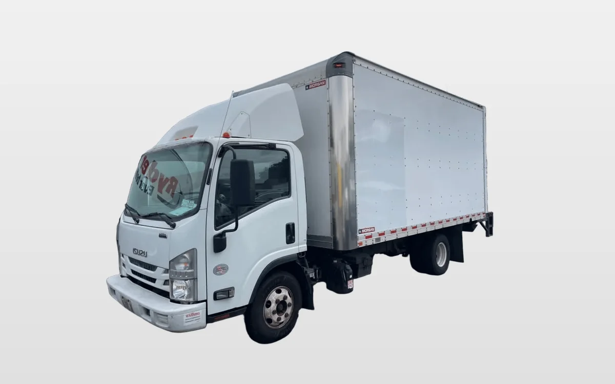 2020 Isuzu NPR - image 1