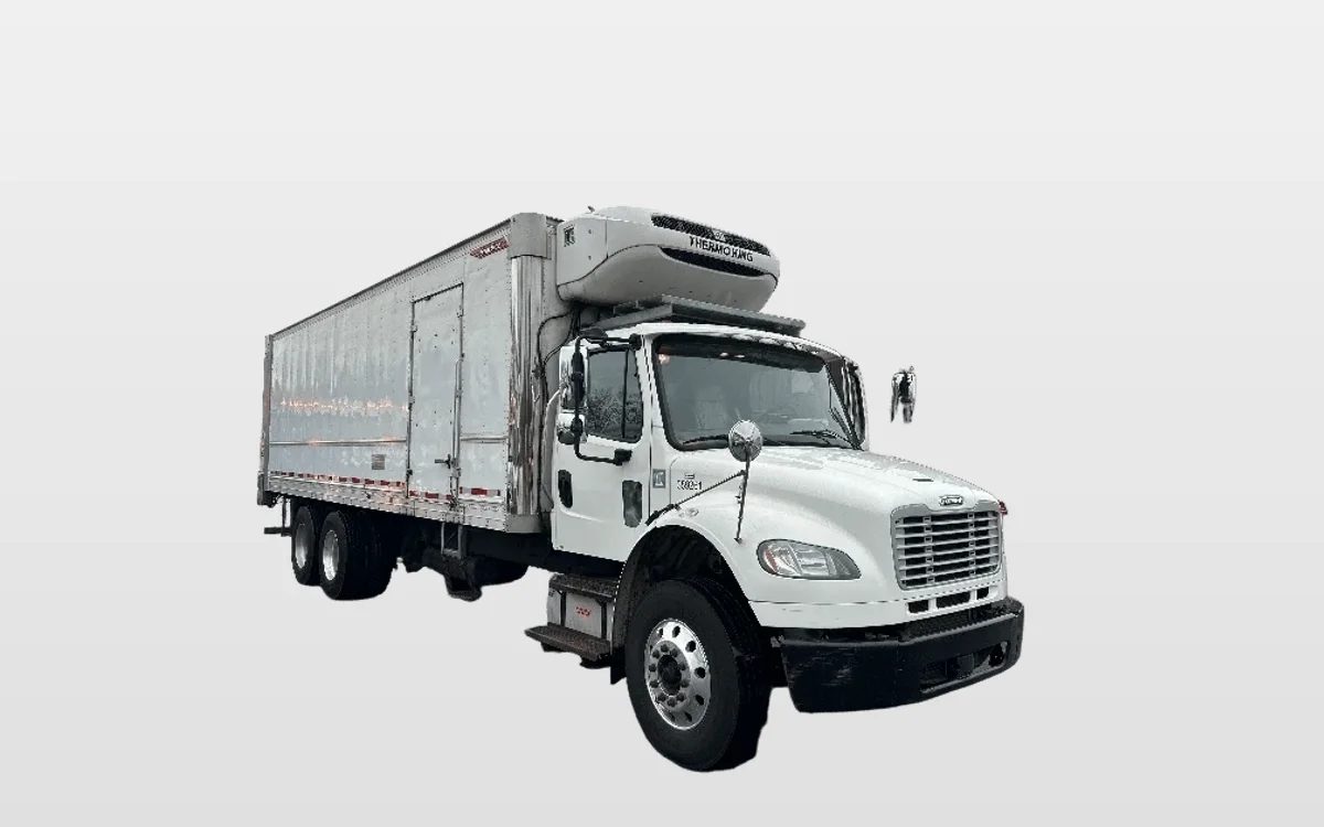 2020 Freightliner M2 106 - image 1
