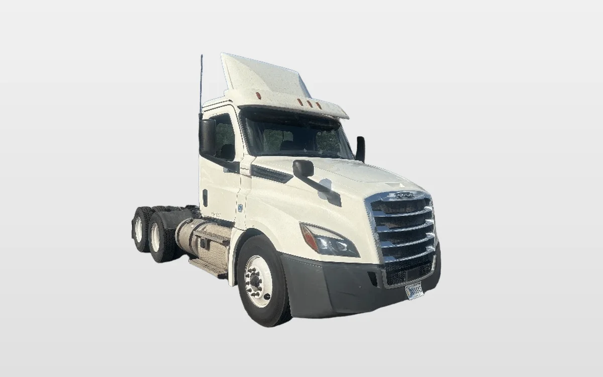2020 Freightliner - image 1
