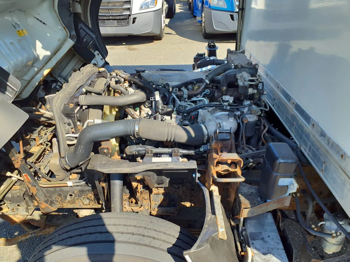 2019 Isuzu NRR in Springfield, MA — photo 10
