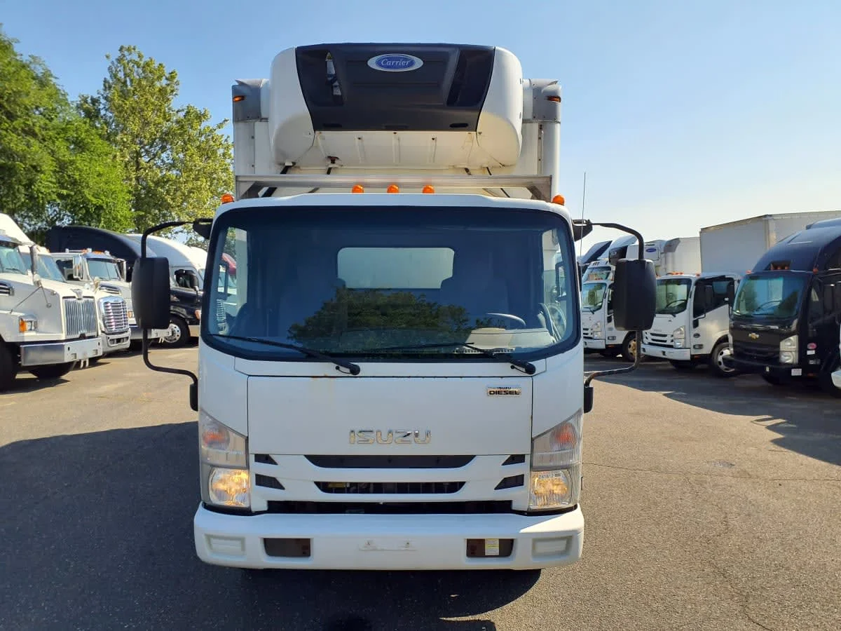2019 Isuzu NRR in Springfield, MA — photo 2