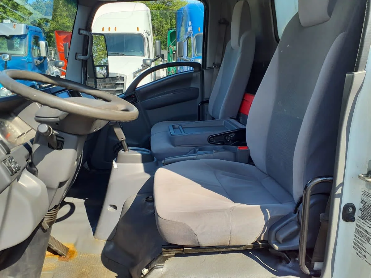2019 Isuzu NRR in Springfield, MA — photo 13
