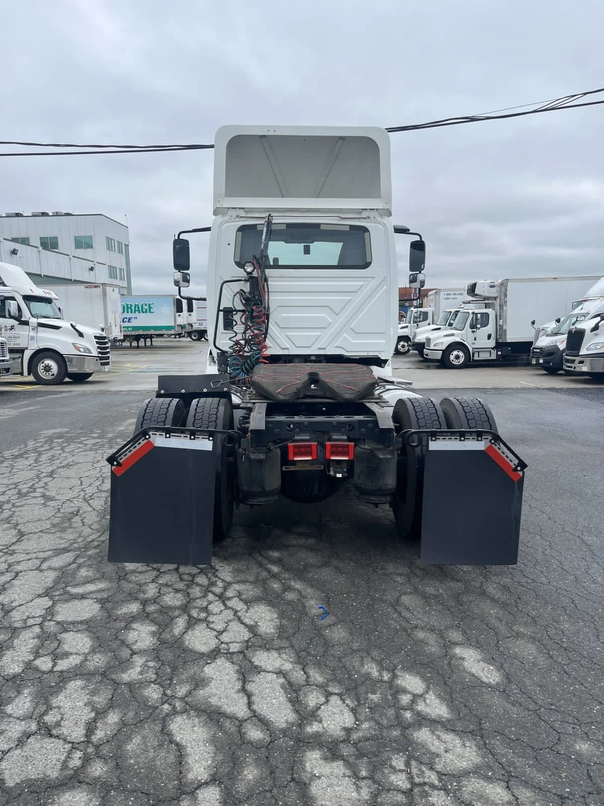 2018 International ProStar - image 6