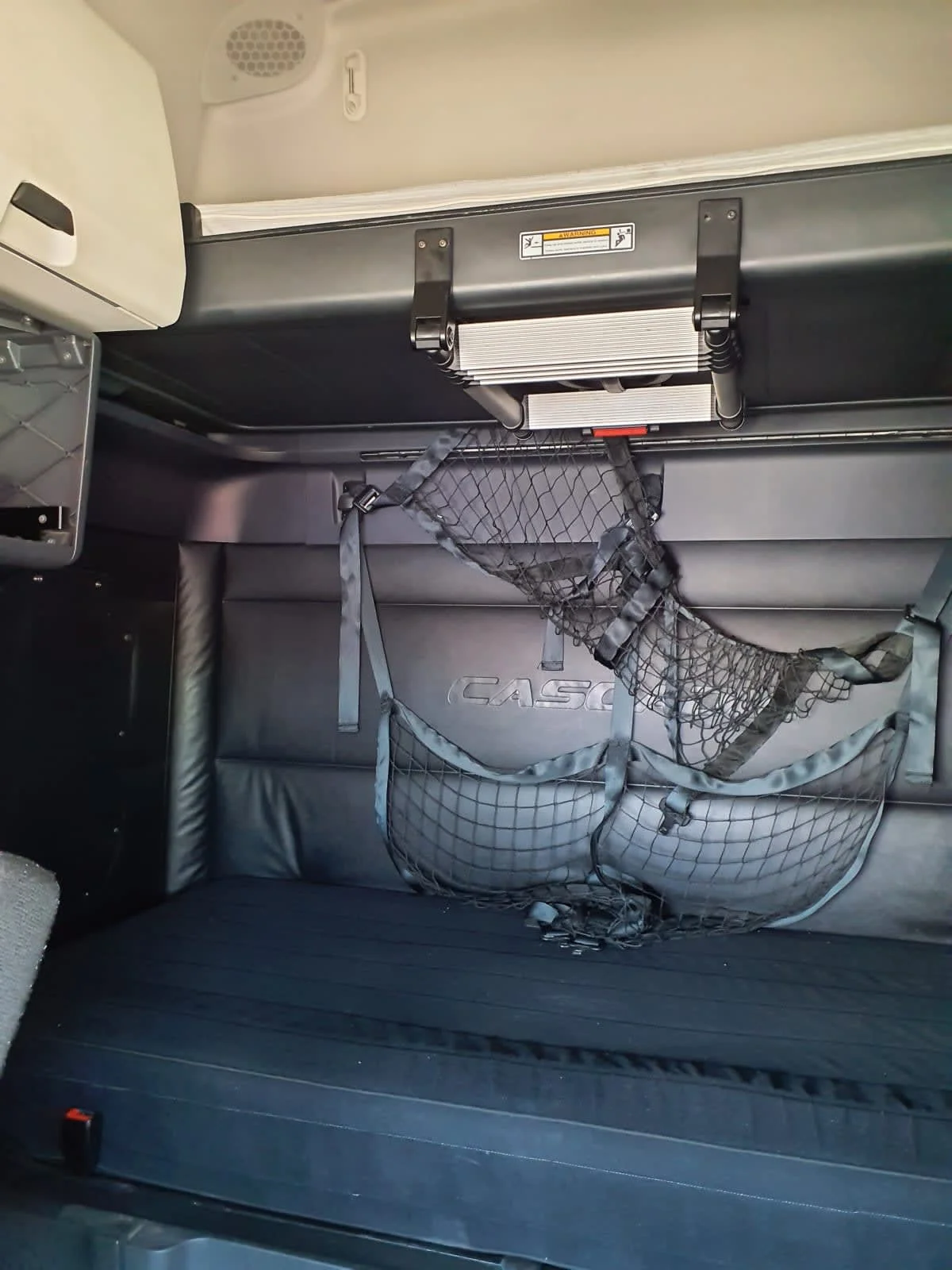 2023 Freightliner Cascadia - image 8