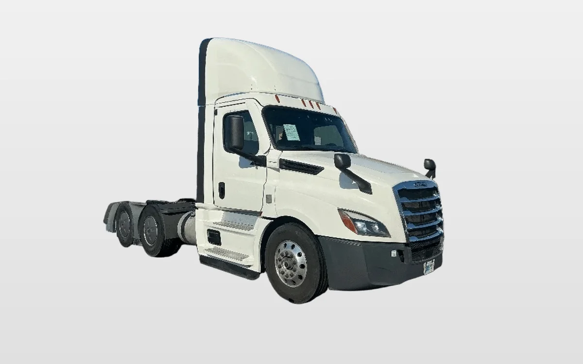 2022 Freightliner - image 1