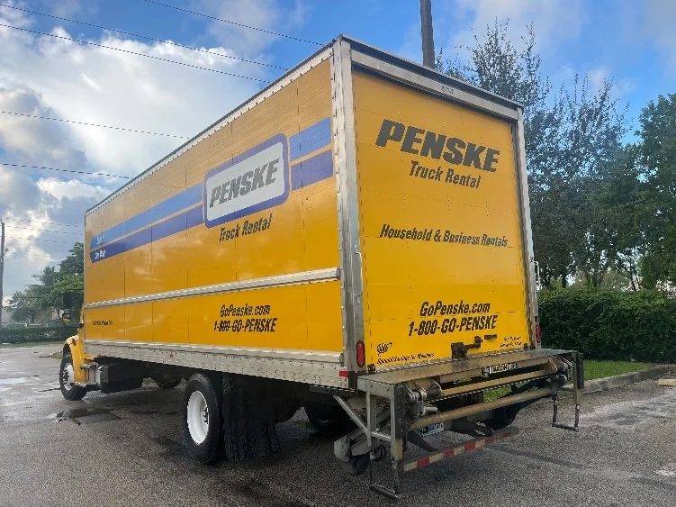 2022 Freightliner M2 106 - image 6