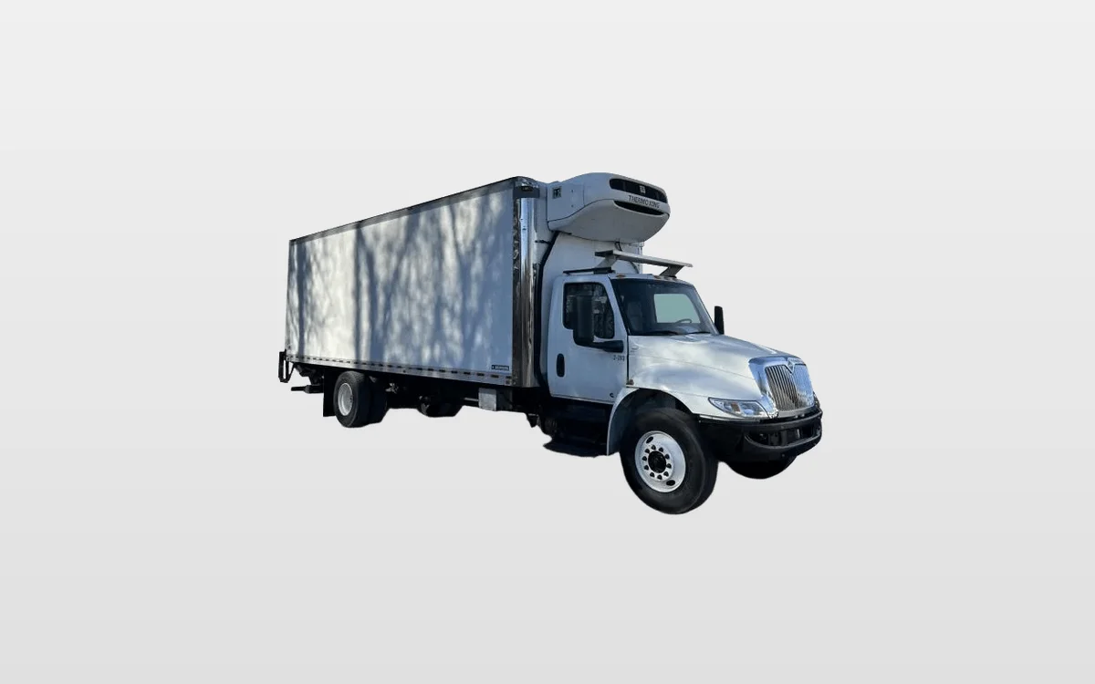 2022 International MV - image 1