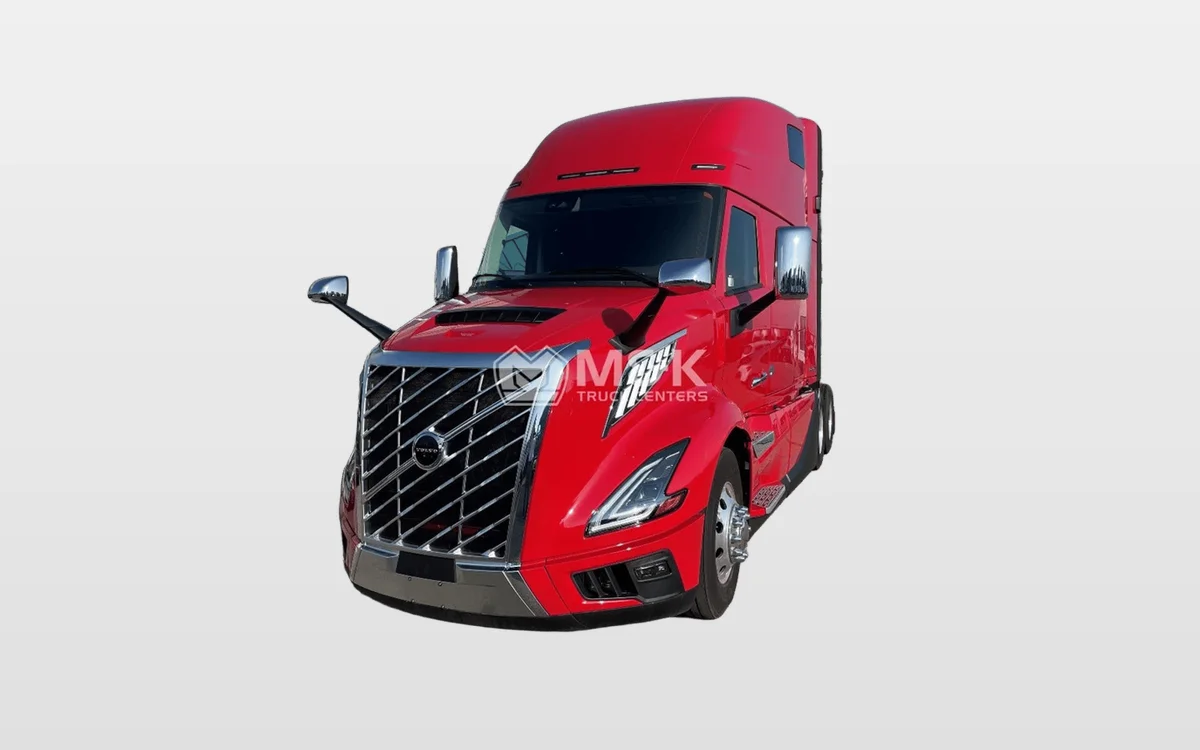 2025 Volvo - image 1