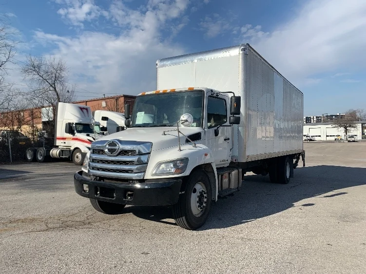 2021 Hino L6 - image 3