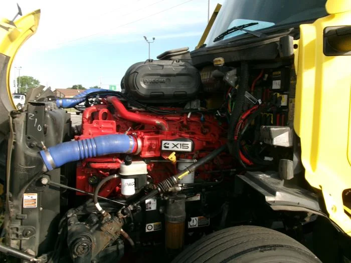 2023 Peterbilt 579 — photo 8