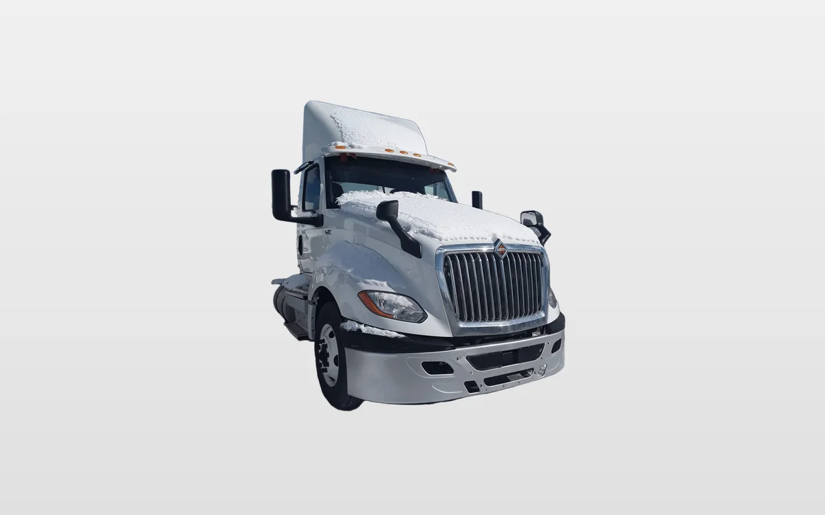 2019 International - image 1