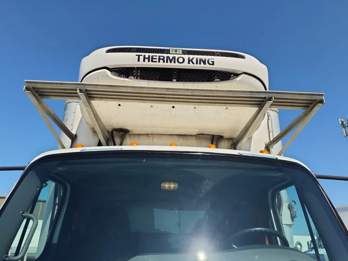 2018 Freightliner M2 106 - image 7