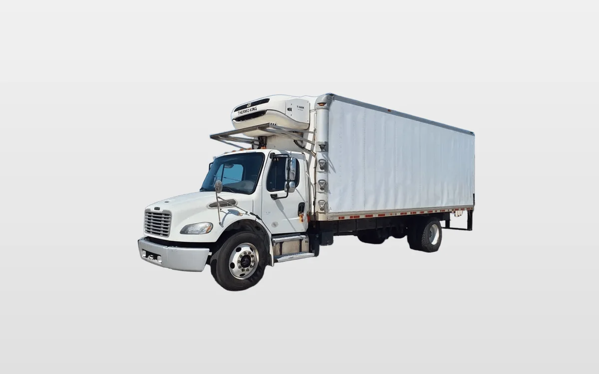 2018 Freightliner M2 106 - image 1