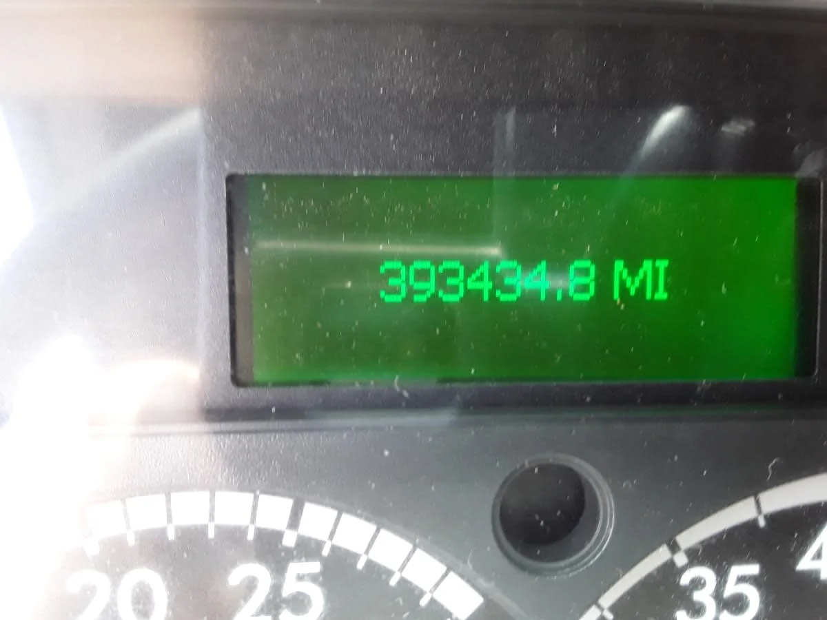 2018 Freightliner Cascadia - image 9